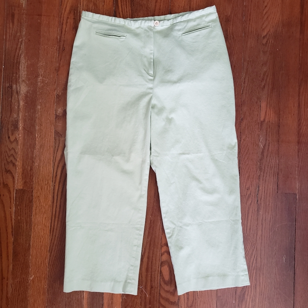 Vintage Jami's Trousers Capri Pants Size XL Green Cottagecore Coastal 34x21
